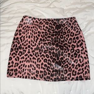Fashion nova mini skirt